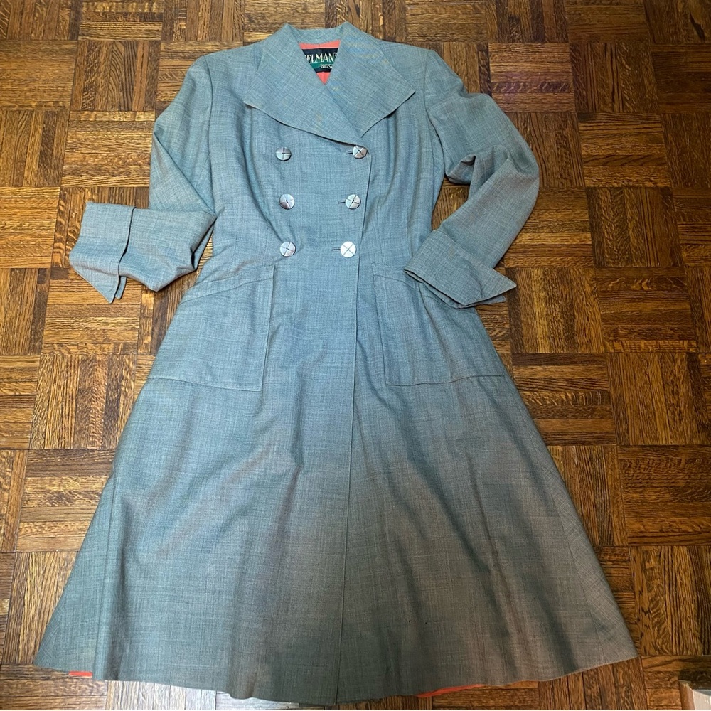 Vintage 1940s Forstmann Virgin Wool Grey Coat. Double Breasted. Size 4 or 6.